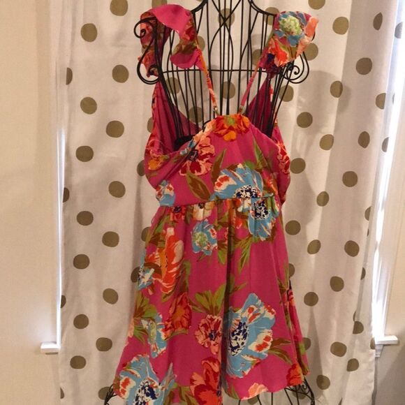 NWT GB Pink Floral Ruffle Wrap Dress - Size XL Jr - Picture 6 of 7